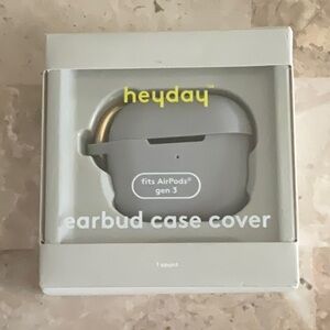 Heyday Gray Earbud Case Cover for AirPods Gen 3